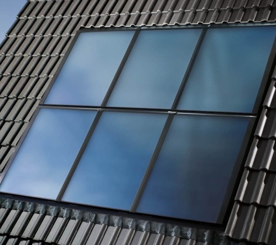 Solarmodule montiert auf einem Dach